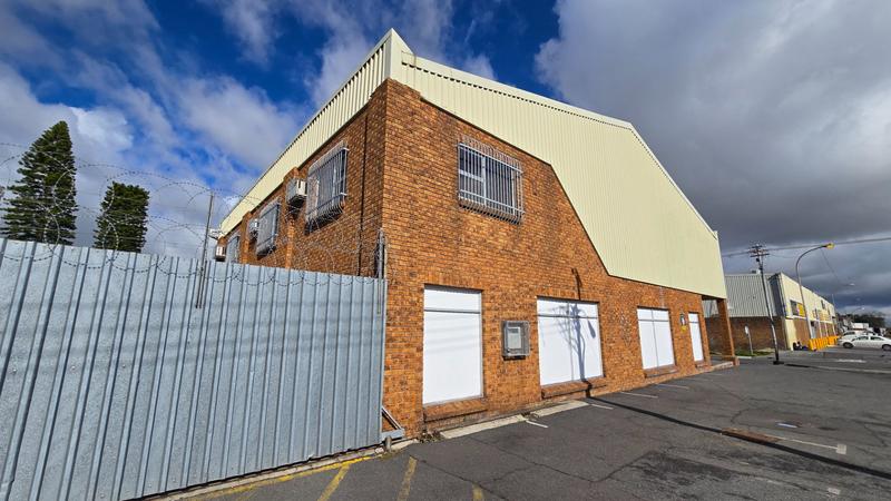 To Let commercial Property for Rent in Klipkop Western Cape